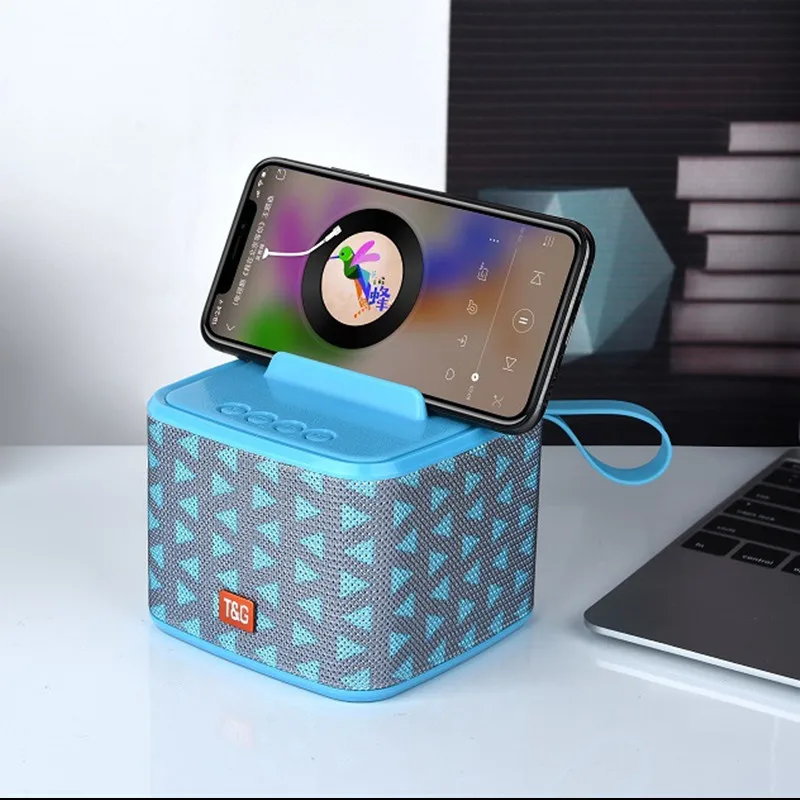Wireless bluetooth speaker supports FM card U disk low price gift new mobile phone holder mini speaker
Wireless bluetooth speaker supports FM card U disk low price gift new mobile phone holder mini speaker