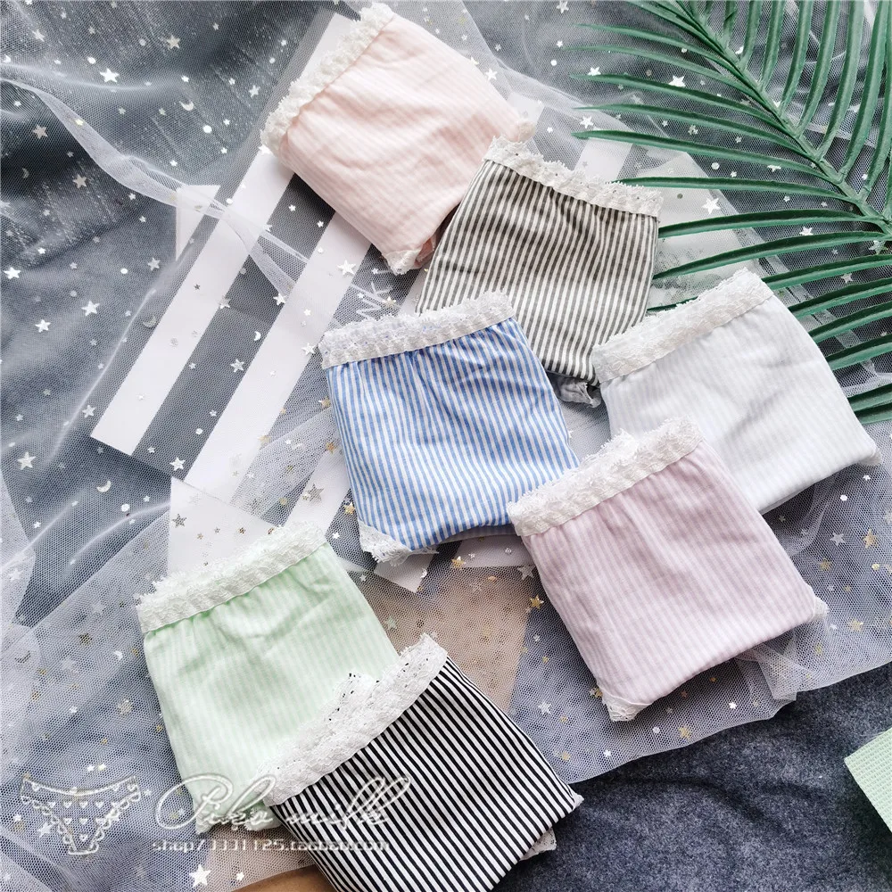 Striped Classic Women's Underpants Cute Girly Cotton Lace Side Panties Wrapped Hip Candy Color Briefs Low-waist Female Underwear
Striped Classic Women's Underpants Cute Girly Cotton Lace Side Panties Wrapped Hip Candy Color Briefs Low-waist Female Underwear