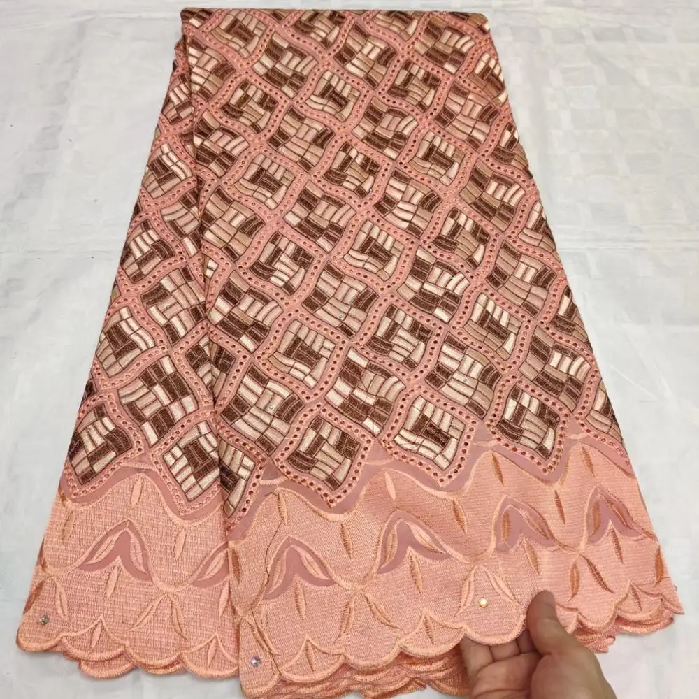 Latest French Swiss 100%Cotton Lace Fabric With Beads and Stones African Swiss Lace Fabric High Quality For Wedding Dress NX914x
Latest French Swiss 100%Cotton Lace Fabric With Beads and Stones African Swiss Lace Fabric High Quality For Wedding Dress NX914x