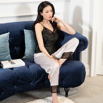 Pyjamas Women Sexy Camisole Silk Pajamas for Women Pijama Mujer Verano Striped Home Clothes Two Piece Set Women Room Wear 2020
Pyjamas Women Sexy Camisole Silk Pajamas for Women Pijama Mujer Verano Striped Home Clothes Two Piece Set Women Room Wear 2020
