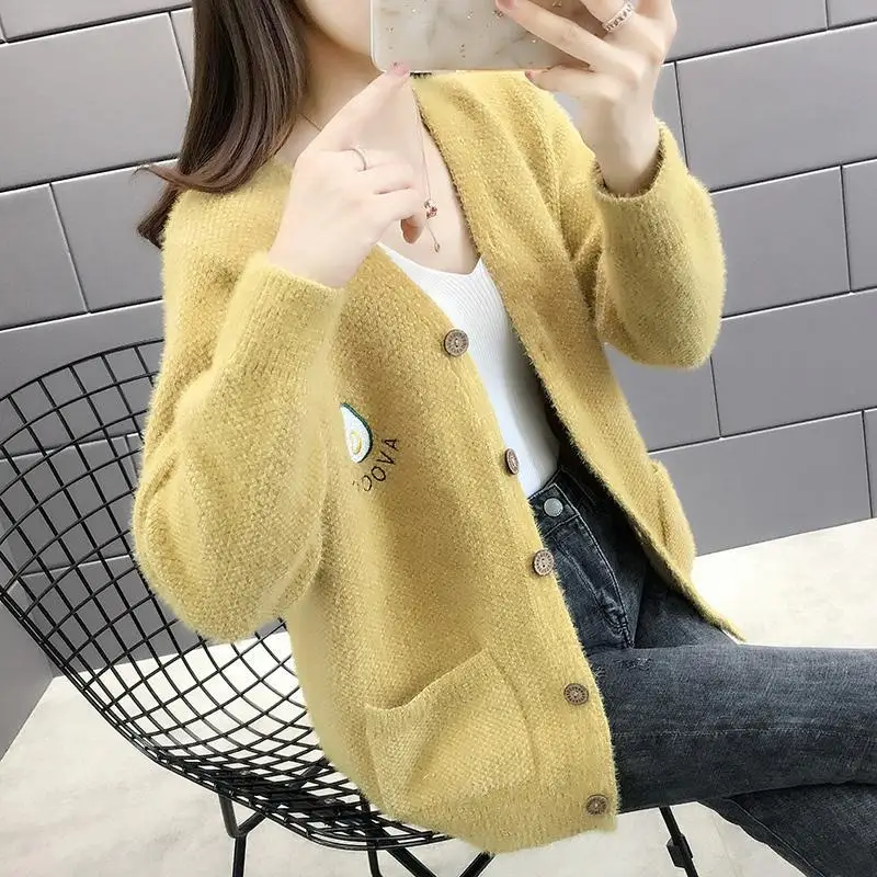 2020 Spring and Autumn New Imitation Mink Velvet Women's Coat All-match Net Red Knitted Cardigan Korean Short Outer Sweater
2020 Spring and Autumn New Imitation Mink Velvet Women's Coat All-match Net Red Knitted Cardigan Korean Short Outer Sweater