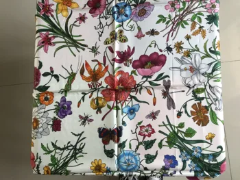 2020 new arrival spring autumn flower design 100% pure silk scarf twill hand made roll 90*90 cm shawl wrap for women lady
2020 new arrival spring autumn flower design 100% pure silk scarf twill hand made roll 90*90 cm shawl wrap for women lady