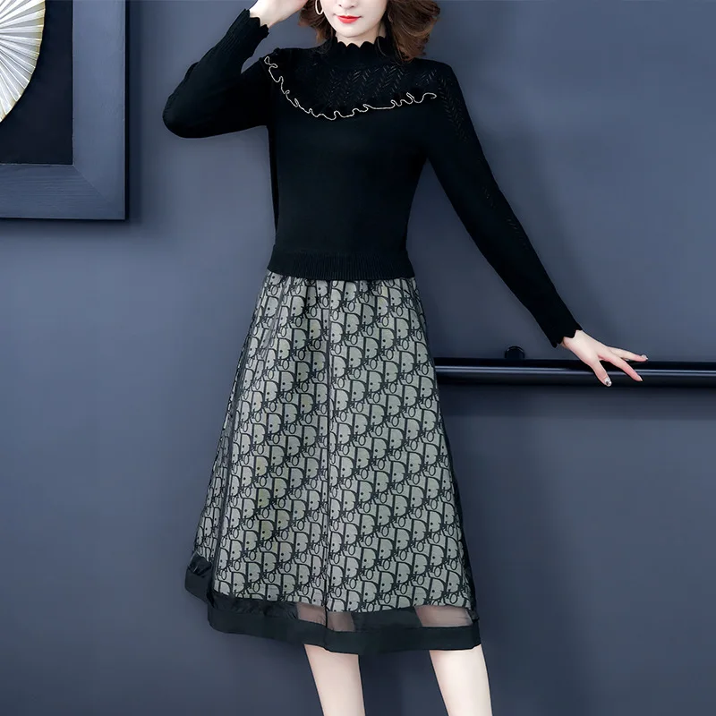 Models in Europe And America Long Sleeve Sweater Base Skirt Long Elegant Slimming Mock Two-Piece Joint Jersey Dress
Models in Europe And America Long Sleeve Sweater Base Skirt Long Elegant Slimming Mock Two-Piece Joint Jersey Dress