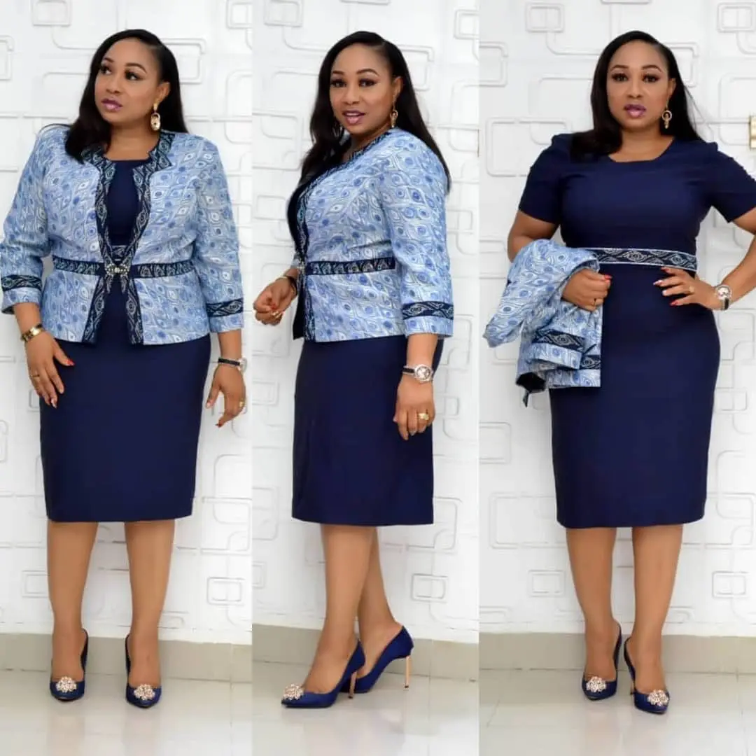 African Dresses for Lady 2 Piece Set Women Coat + Dress Christmas Dashiki Midi Dress Bazin Riche African Clothes Africa Clothing
African Dresses for Lady 2 Piece Set Women Coat + Dress Christmas Dashiki Midi Dress Bazin Riche African Clothes Africa Clothing