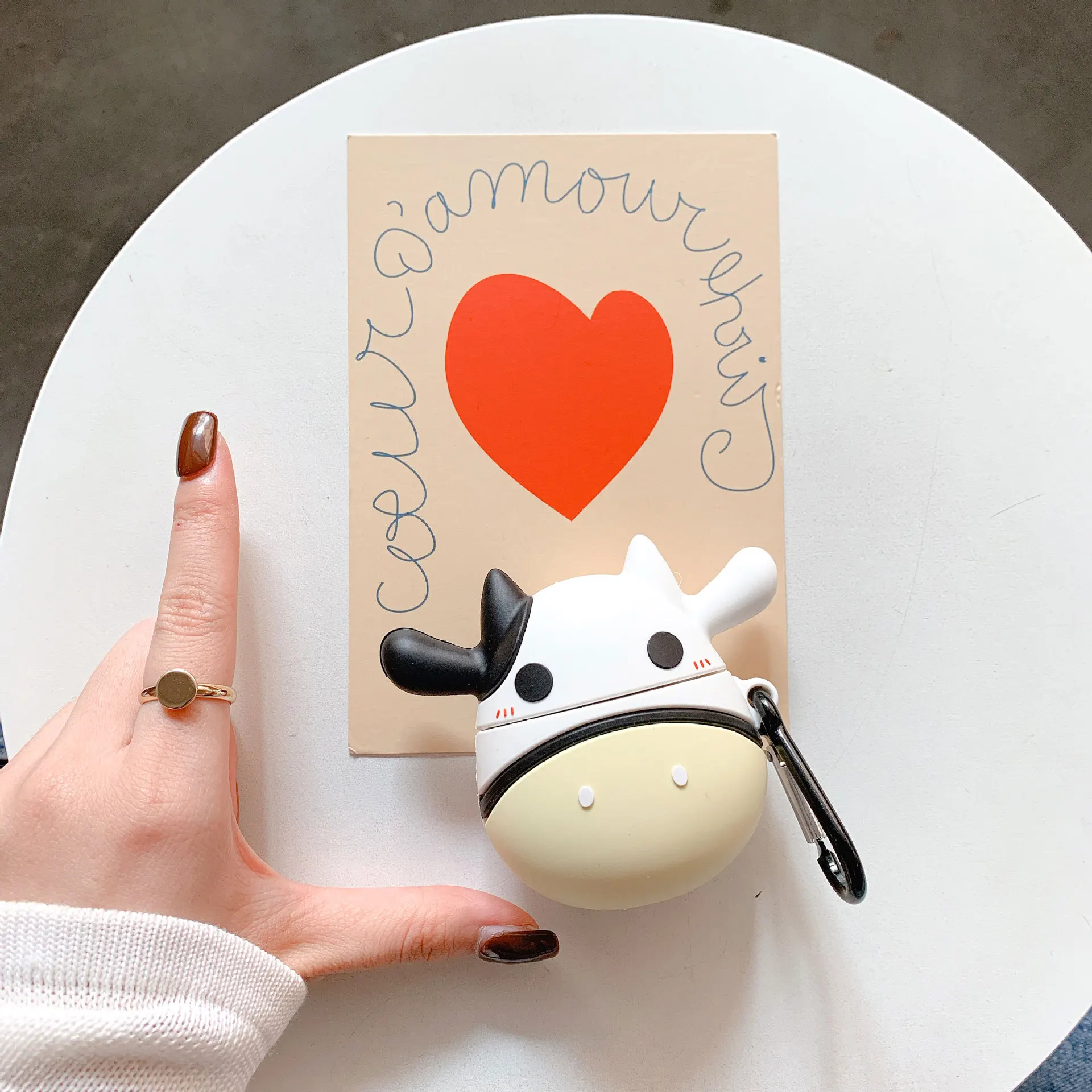 Cute Cartoon Cow For Apple AirPods Case Soft Silicone Bluetooth Wireless Headset Set Drop Protection For AirPods Case
Cute Cartoon Cow For Apple AirPods Case Soft Silicone Bluetooth Wireless Headset Set Drop Protection For AirPods Case