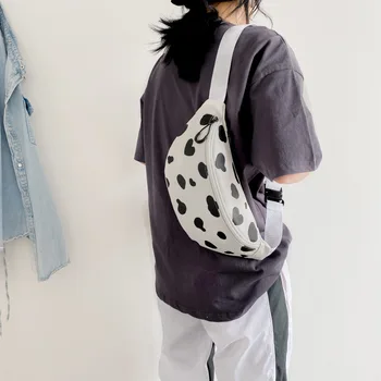 2020 new large capacity canvas bag female ins messenger shoulder Japanese Korean style simple shoulder bag
2020 new large capacity canvas bag female ins messenger shoulder Japanese Korean style simple shoulder bag