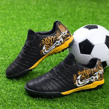 Football broken nails sneakers lightweight comfortable men's cushioning non-slip running shoes training field men's casual shoes 
Football broken nails sneakers lightweight comfortable men's cushioning non-slip running shoes training field men's casual shoes
