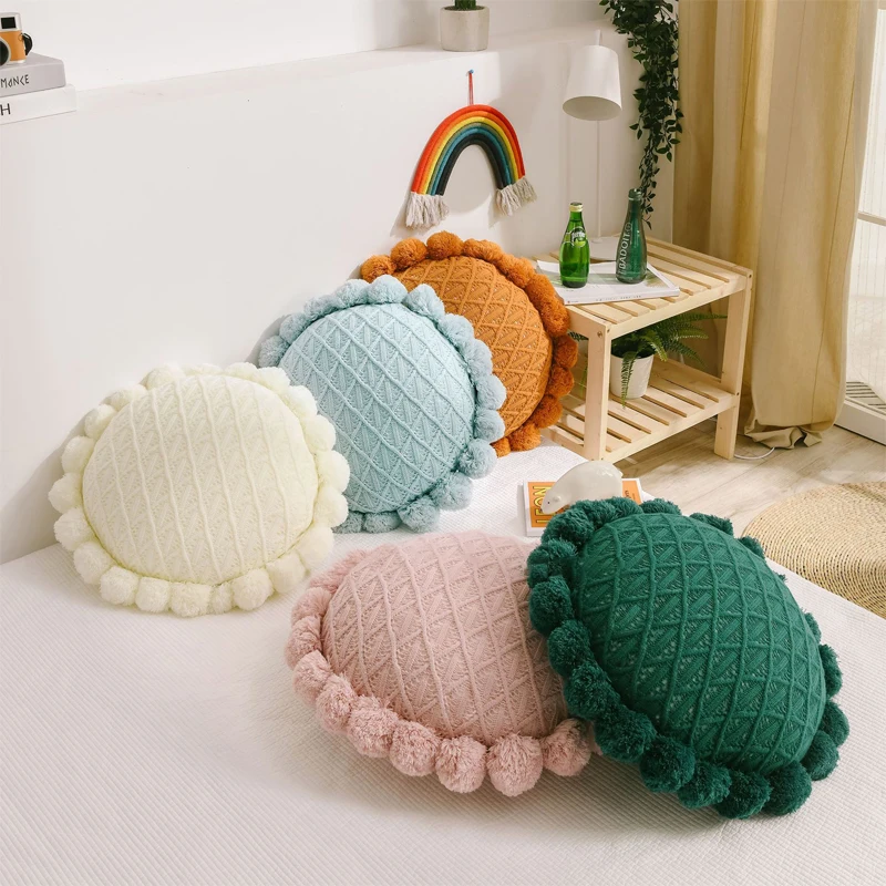 Nordic Style Futon Home Sofa Seat Cushion Yoga Mat Hand Rests Kids Room Decor Throw Pillow Tassel Pom Poms Knitted Round Cushion
Nordic Style Futon Home Sofa Seat Cushion Yoga Mat Hand Rests Kids Room Decor Throw Pillow Tassel Pom Poms Knitted Round Cushion