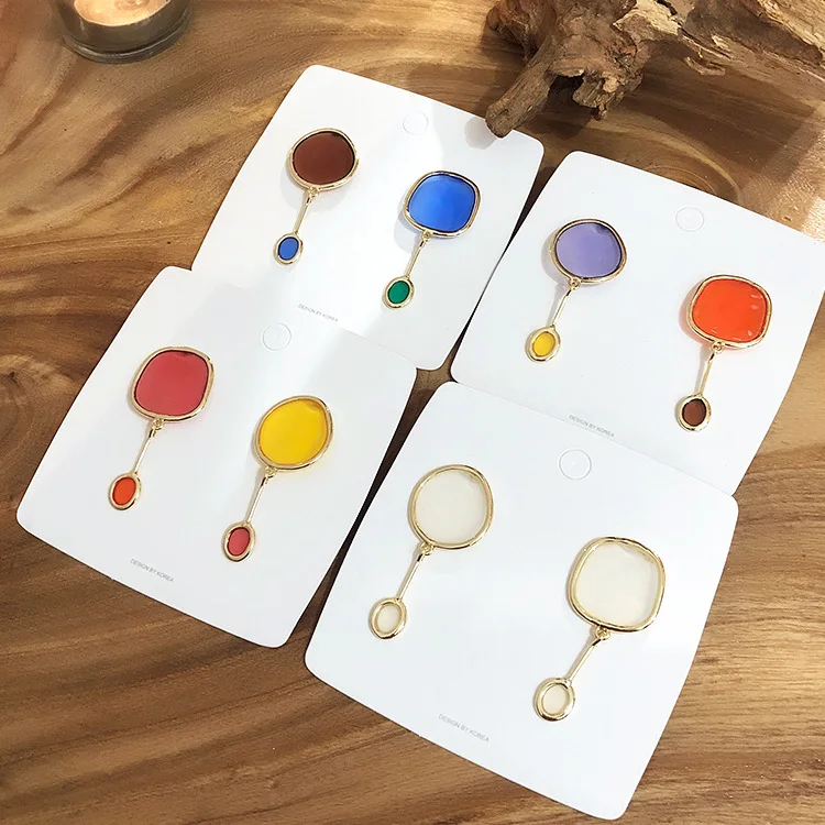 Trendy Korean Candy Color Round Dangle Earrings Transparent Asymmetrical Geometric Minimalist Jewelry for Women Summer Brincos
Trendy Korean Candy Color Round Dangle Earrings Transparent Asymmetrical Geometric Minimalist Jewelry for Women Summer Brincos