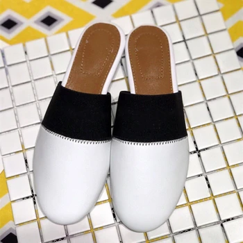 Luxury Brand Mixed-color Slippers Shoes For Women Summer Slip-on Fashion Designer Genuine Leather Shoes Round Toe Big Size 35-42
Luxury Brand Mixed-color Slippers Shoes For Women Summer Slip-on Fashion Designer Genuine Leather Shoes Round Toe Big Size 35-42