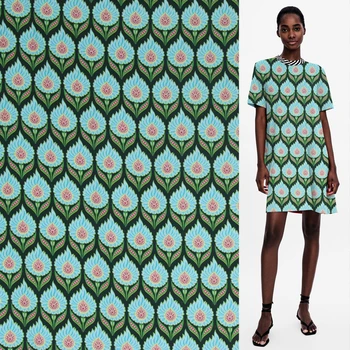 Blue floral on green heavier silk cotton fabric 18momme soft not sheer,SCT613
Blue floral on green heavier silk cotton fabric 18momme soft not sheer,SCT613