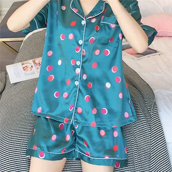 Women's Satin Pajamas Set Pocket Lapel Nightgown Set Girls Short Sleeve Pyjama Set Nightwear Loungewear Dots 2020 Fashion New
Women's Satin Pajamas Set Pocket Lapel Nightgown Set Girls Short Sleeve Pyjama Set Nightwear Loungewear Dots 2020 Fashion New