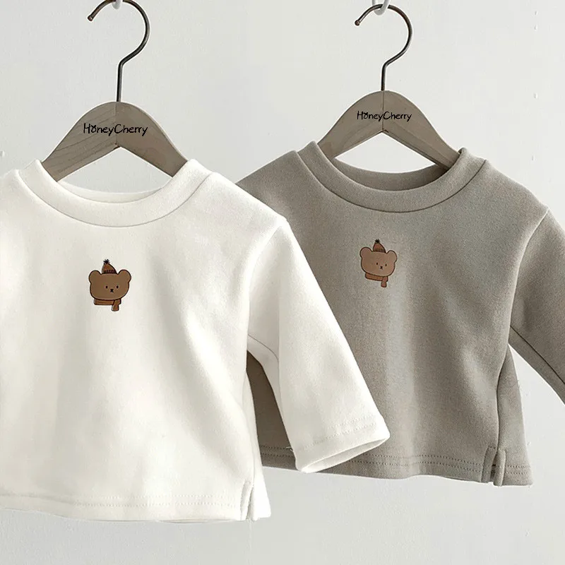 2020 Children plus velvet baby sweater thick round neck pullover sweater cute baby bear print T-shirt
2020 Children plus velvet baby sweater thick round neck pullover sweater cute baby bear print T-shirt