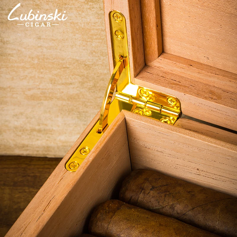 LUBINSKI-014-Box-E