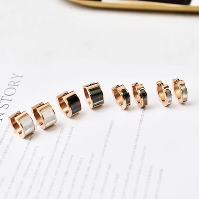 YUN RUO New Arrival Rose Gold Color Simplify Natural White Black Shell Stud Earring Hook Earring Woman Man Couple Stainless Steel Titanium Steel Hypoallergenic Fashion Jewelry Birthday Gift Never Fade Drop Shipping
YUN RUO New Arrival Rose Gold Color Simplify Natural White Black Shell Stud Earring Hook Earring Woman Man Couple Stainless Steel Titanium Steel Hypoallergenic Fashion Jewelry Birthday Gift Never Fade Drop Shipping