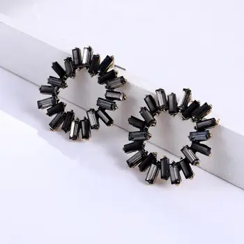 EASYA Vintage Resin Stud Earrings 2020 Fashion Hollow Geometric Earrings For Women
EASYA Vintage Resin Stud Earrings 2020 Fashion Hollow Geometric Earrings For Women