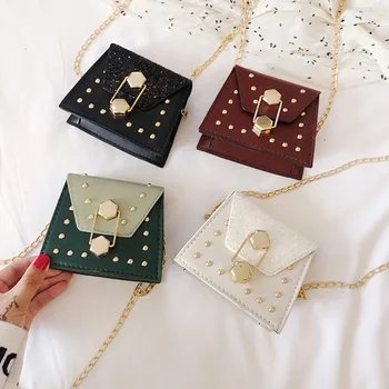 Mini Women's Bags Ins Fashion All-match Korean Style Shoulder Crossbody Bag 2020 Spring and Summer New Sequined Chain Handbags
Mini Women's Bags Ins Fashion All-match Korean Style Shoulder Crossbody Bag 2020 Spring and Summer New Sequined Chain Handbags