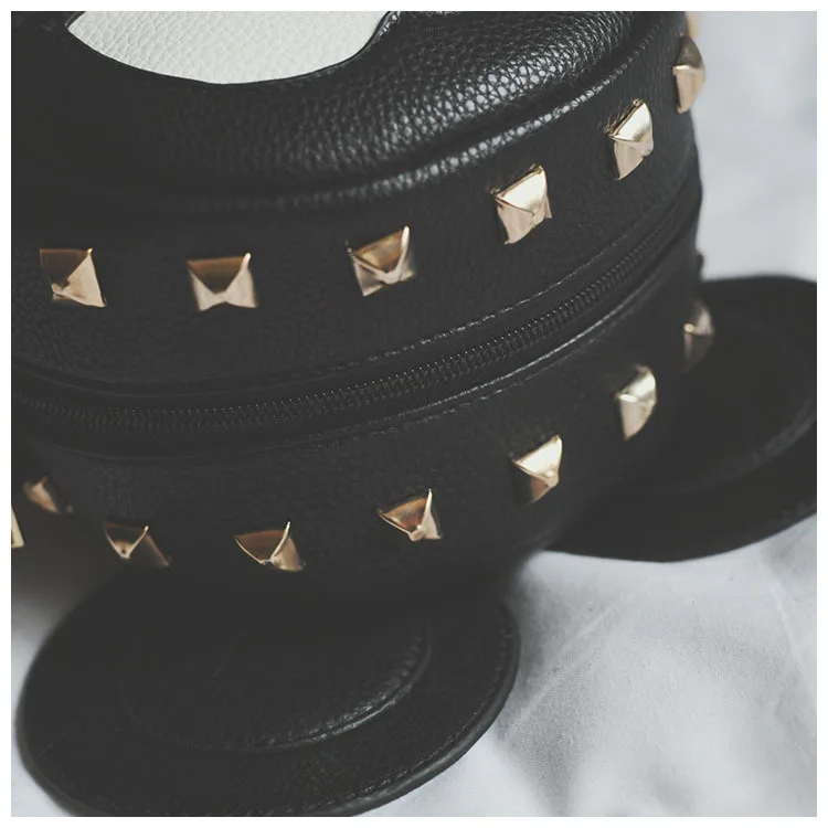 2019 New Style Mickey Headwear Triple Use Multi-functional Square Sling Bag Light Diamond Rivet Shoulder Oblique shuang bei bao
2019 New Style Mickey Headwear Triple Use Multi-functional Square Sling Bag Light Diamond Rivet Shoulder Oblique shuang bei bao