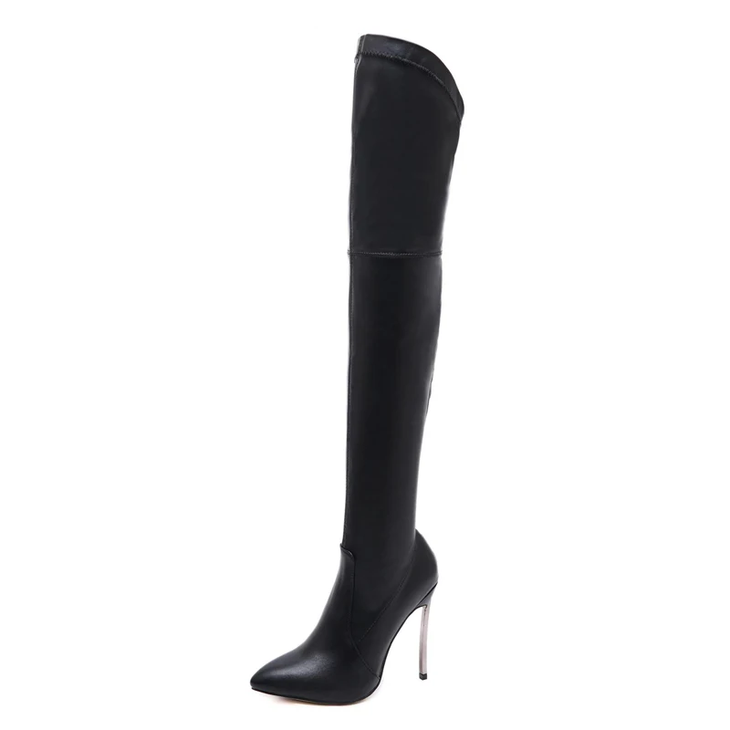 black pu