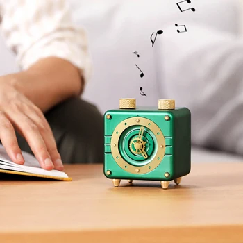 Wireless Bluetooth Mini Speaker Retro Green Clock Design FM Radio Subwoofer With Microphone TF Card Slot Broadcast Decoration
Wireless Bluetooth Mini Speaker Retro Green Clock Design FM Radio Subwoofer With Microphone TF Card Slot Broadcast Decoration