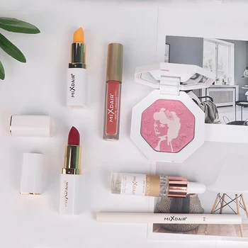 Professional Makeup Kit Set Highlighter Lipstick Lip Gloss Eyebrow Pencil Kit 7pcs Base korean makeup accesssories makeup box
Professional Makeup Kit Set Highlighter Lipstick Lip Gloss Eyebrow Pencil Kit 7pcs Base korean makeup accesssories makeup box