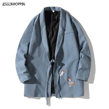 Chinese Style Mens Crane Embroidery Open Placket Jacket Turn Down Collar 2020 Spring Autumn Coat Men Hermit's Jackets
Chinese Style Mens Crane Embroidery Open Placket Jacket Turn Down Collar 2020 Spring Autumn Coat Men Hermit's Jackets