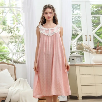 Summer Sleeveless Loose Nightdress Women Princess Style Hightgown Sweet Long Sleepwear Lady Home Hotel Soft Bathrobe Night Wear 
Summer Sleeveless Loose Nightdress Women Princess Style Hightgown Sweet Long Sleepwear Lady Home Hotel Soft Bathrobe Night Wear