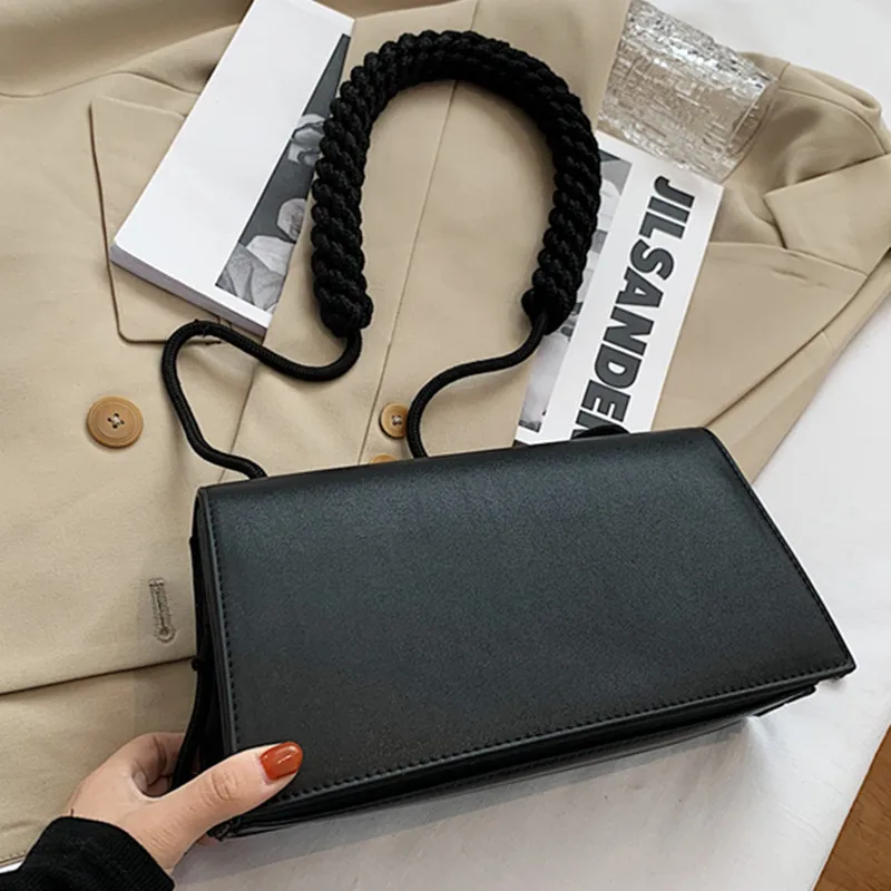 2020 Chic Black Cross body Bags for Women Small Simple Solid Color Messenger Bags Weave Shoulder Strap Female Handbags Sling Bag
2020 Chic Black Cross body Bags for Women Small Simple Solid Color Messenger Bags Weave Shoulder Strap Female Handbags Sling Bag