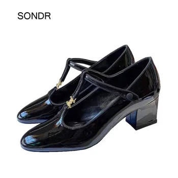 Zapatos Mary Jane Shoes Women Med Heels Flats Fashion Brand Ladies Retro footware Patent Leather Black Female zapatos de mujer
Zapatos Mary Jane Shoes Women Med Heels Flats Fashion Brand Ladies Retro footware Patent Leather Black Female zapatos de mujer