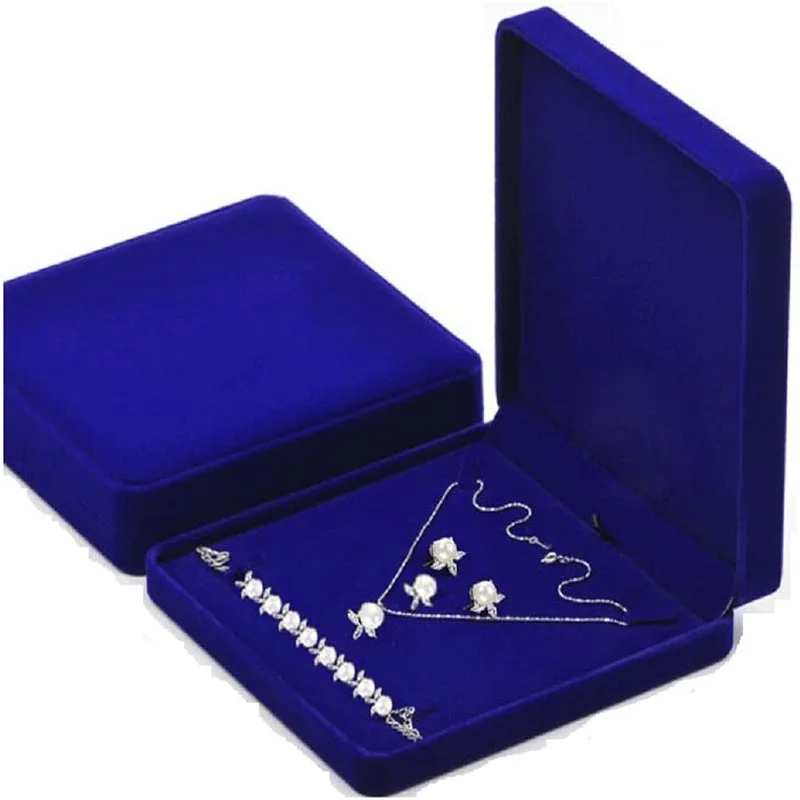 Фото Бархатная шкатулка для ювелирных изделий большой комплект из ожерелья и кольца
