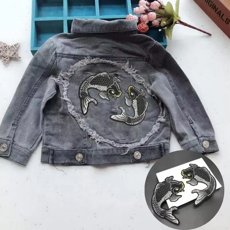 large Carp Fish Embroidered Patches DIY Stripes Stickers Classic Ethnic Carp Koi Embroidery Patch patches for clothing Appliques
large Carp Fish Embroidered Patches DIY Stripes Stickers Classic Ethnic Carp Koi Embroidery Patch patches for clothing Appliques