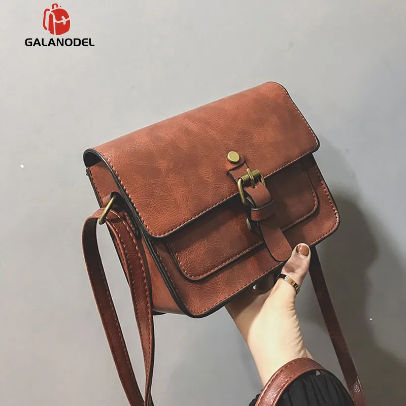 2019 Retro Small Square Clamshell Fashion Casual Leather Shoulder Bag Ladies Messenger Bags Elegant Simple Temperament Clutch
2019 Retro Small Square Clamshell Fashion Casual Leather Shoulder Bag Ladies Messenger Bags Elegant Simple Temperament Clutch