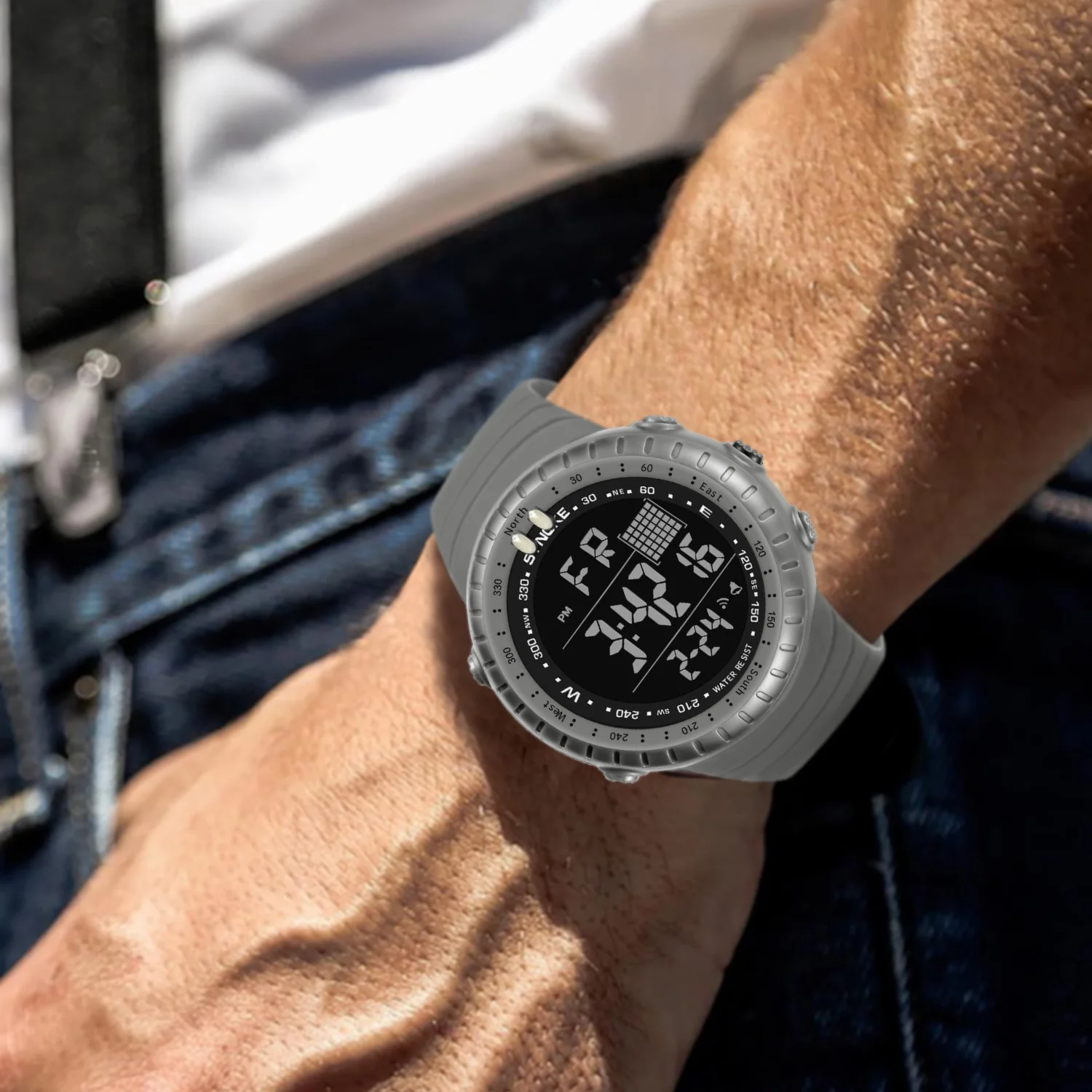 SYNOKE Men's Watch Sports Watch Large Dial 50M Waterproof Digital Male Wrist Watch Luminous Men Watches Relgio Reloj Hombre
SYNOKE Men's Watch Sports Watch Large Dial 50M Waterproof Digital Male Wrist Watch Luminous Men Watches Relgio Reloj Hombre