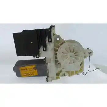 1J4959812 WINDOW MOTOR REAR RIGHT VOLKSWAGEN GOLF IV SALOON (1J1)
1J4959812 WINDOW MOTOR REAR RIGHT VOLKSWAGEN GOLF IV SALOON (1J1)