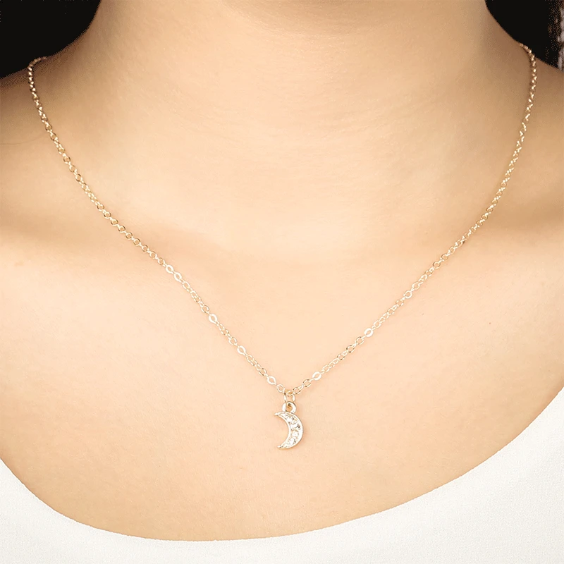 New Moon Pendant Necklace Set Diamond Gold Color Simple Fashion Temperament Gift Jewelry Clavicle Chain For Women
New Moon Pendant Necklace Set Diamond Gold Color Simple Fashion Temperament Gift Jewelry Clavicle Chain For Women