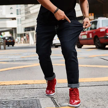 Wholesale large business jeans men's Embroidery simple elastic straight tube jeans pants men's four classic men's pants
Wholesale large business jeans men's Embroidery simple elastic straight tube jeans pants men's four classic men's pants