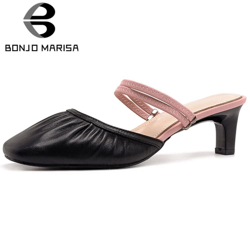 BONJOMARISA 2020 Elegant Ladies Pumps Pointed Toe Pleated Slip On Summer Pumps Women Mid Heel Dress Party Casual Shoes Woman 
BONJOMARISA 2020 Elegant Ladies Pumps Pointed Toe Pleated Slip On Summer Pumps Women Mid Heel Dress Party Casual Shoes Woman