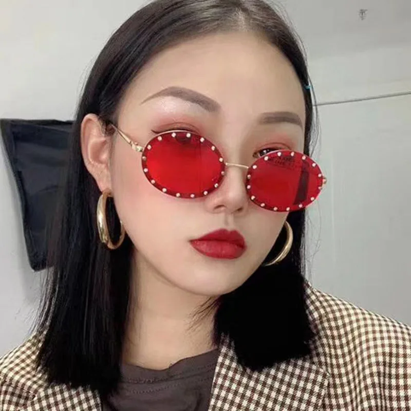 2021 Crystal Over Sunglasses Women Vintage Brand Designer Diamond Round Sun Glasses Female Oculos Pink Red Purple Eyewear UV400
2021 Crystal Over Sunglasses Women Vintage Brand Designer Diamond Round Sun Glasses Female Oculos Pink Red Purple Eyewear UV400
