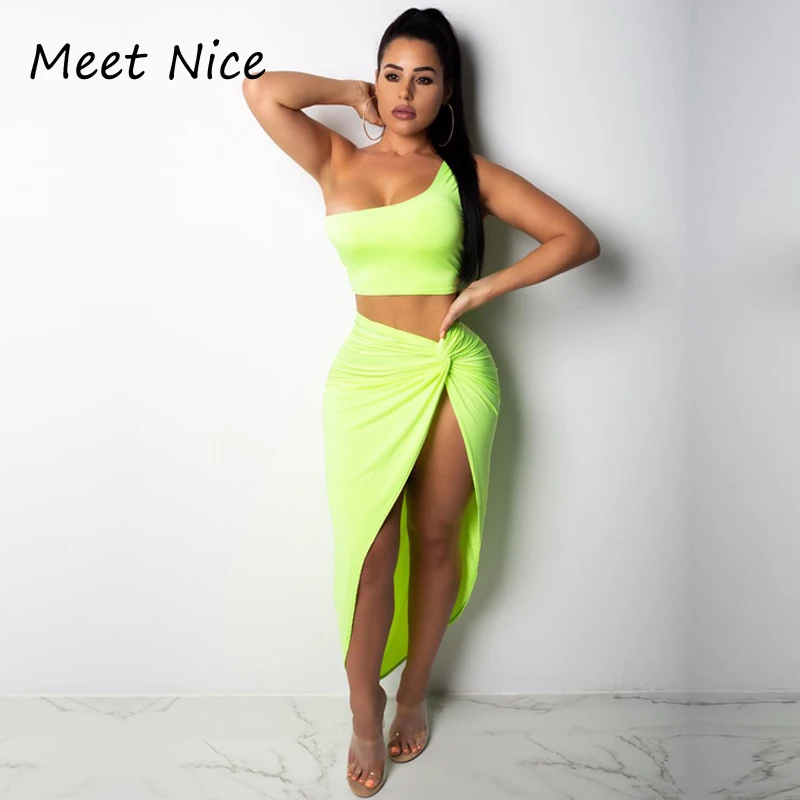 2 Two Piece Set Crop Top And Skirt Set 2 Piece Set Women Sexy Pleat Ruched Bodycon Two Piece Sets Outfits Club Nightwear
2 Two Piece Set Crop Top And Skirt Set 2 Piece Set Women Sexy Pleat Ruched Bodycon Two Piece Sets Outfits Club Nightwear