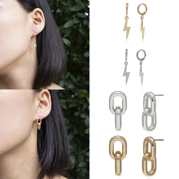 Europe And America Accessories Cool Geometry Versatile Retro Ear Stud Women's Simple Chain-like Lightning Alloy Earrings
Europe And America Accessories Cool Geometry Versatile Retro Ear Stud Women's Simple Chain-like Lightning Alloy Earrings