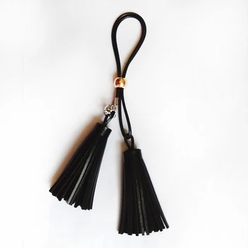 15 Color New Double Leather Tassel Key Chain Long Leather Key Ring DIY Pendant Bag Charming Car Holder Personality Gifts
15 Color New Double Leather Tassel Key Chain Long Leather Key Ring DIY Pendant Bag Charming Car Holder Personality Gifts