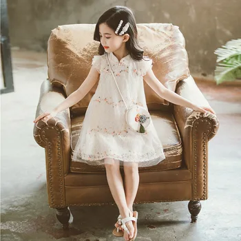 2020 Summer Hanfu Chinese Ethnic Vintage Style Mandarin Collar Sundress Kids Baby Lace Cheongsam Vintage Girl Dress
2020 Summer Hanfu Chinese Ethnic Vintage Style Mandarin Collar Sundress Kids Baby Lace Cheongsam Vintage Girl Dress