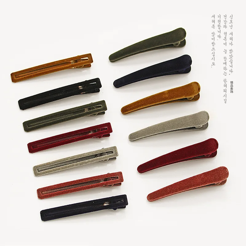 Korea Autumn Winter Simple Ins Style Duckbill Clips Square Velvet Plush Hair Pins for Girl Women Headdress Hair Accessories
Korea Autumn Winter Simple Ins Style Duckbill Clips Square Velvet Plush Hair Pins for Girl Women Headdress Hair Accessories