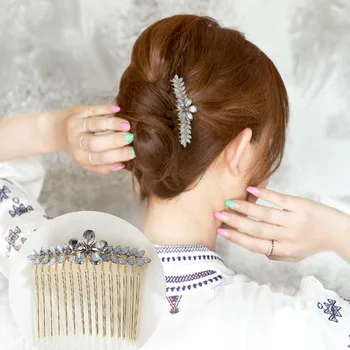 CHIMERA Elegant Wedding Hair Comb Pearl Crystal Flower Rhinestone Hairpin Fashion Alloy Clip for Women Bride Accessories Jewelry
CHIMERA Elegant Wedding Hair Comb Pearl Crystal Flower Rhinestone Hairpin Fashion Alloy Clip for Women Bride Accessories Jewelry