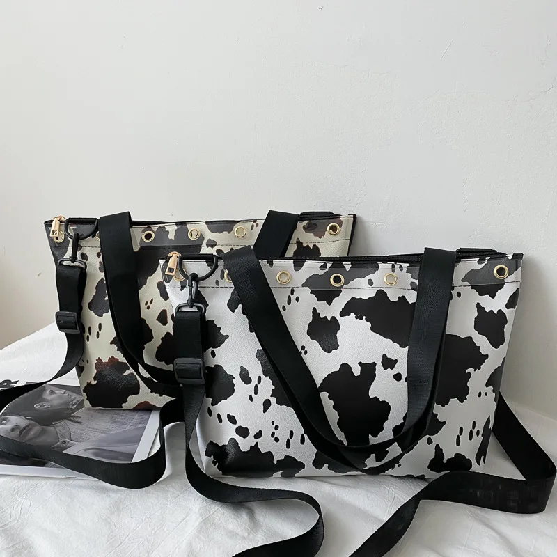 Milk Cow Pattern PU Leather Women Handbag Tote Casual Fashion Preppy Style Messenger Bag Popular Simple Female Daily Bags 2020
Milk Cow Pattern PU Leather Women Handbag Tote Casual Fashion Preppy Style Messenger Bag Popular Simple Female Daily Bags 2020