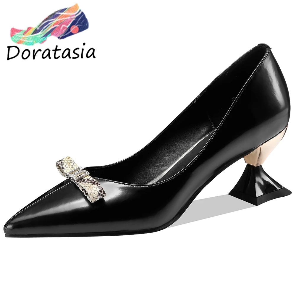 DORATASIA Brand New Girl Fashion Butterfly-knot Pointed Toe Pumps Genuine Leather Pumps Women 2020 Party Ol Shoes Woman
DORATASIA Brand New Girl Fashion Butterfly-knot Pointed Toe Pumps Genuine Leather Pumps Women 2020 Party Ol Shoes Woman