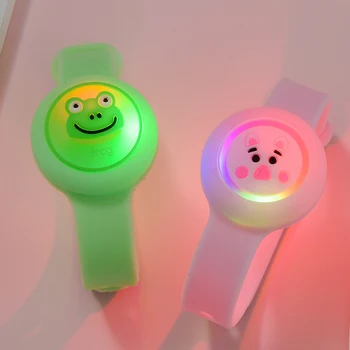 1pcs Mosquito repellent watch/bracelet/buckle Summer For Baby Cartoon Button Repellent Reject Protection Baby Mosquito Bracelet
1pcs Mosquito repellent watch/bracelet/buckle Summer For Baby Cartoon Button Repellent Reject Protection Baby Mosquito Bracelet