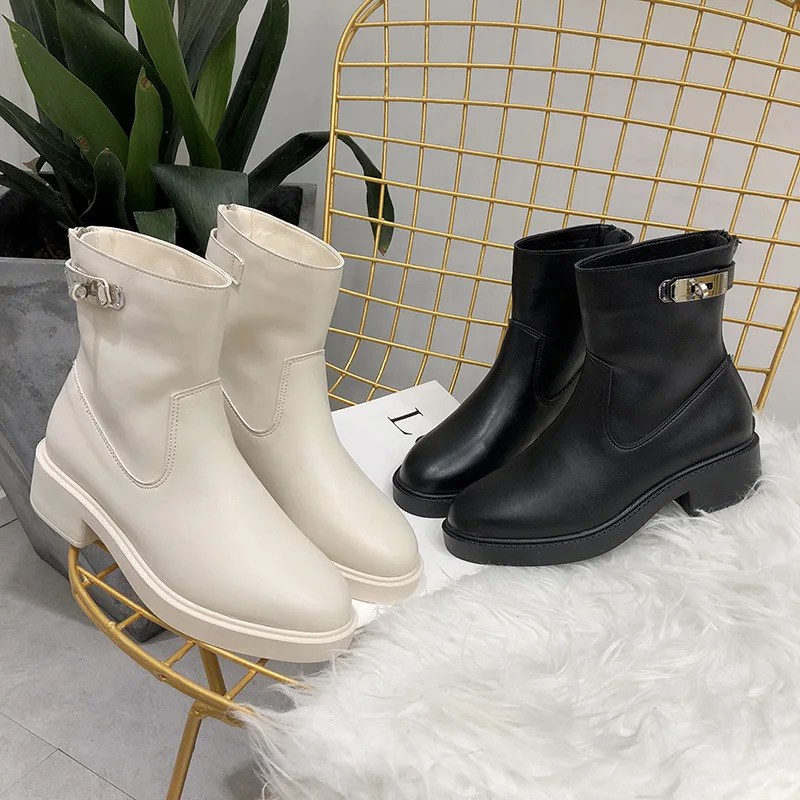 Autumn Boots Rock Shoes Woman Round Toe Zipper Luxury Designer Winter Women Chunky Heel Booties Ladies Martins Ankle Rubber
Autumn Boots Rock Shoes Woman Round Toe Zipper Luxury Designer Winter Women Chunky Heel Booties Ladies Martins Ankle Rubber