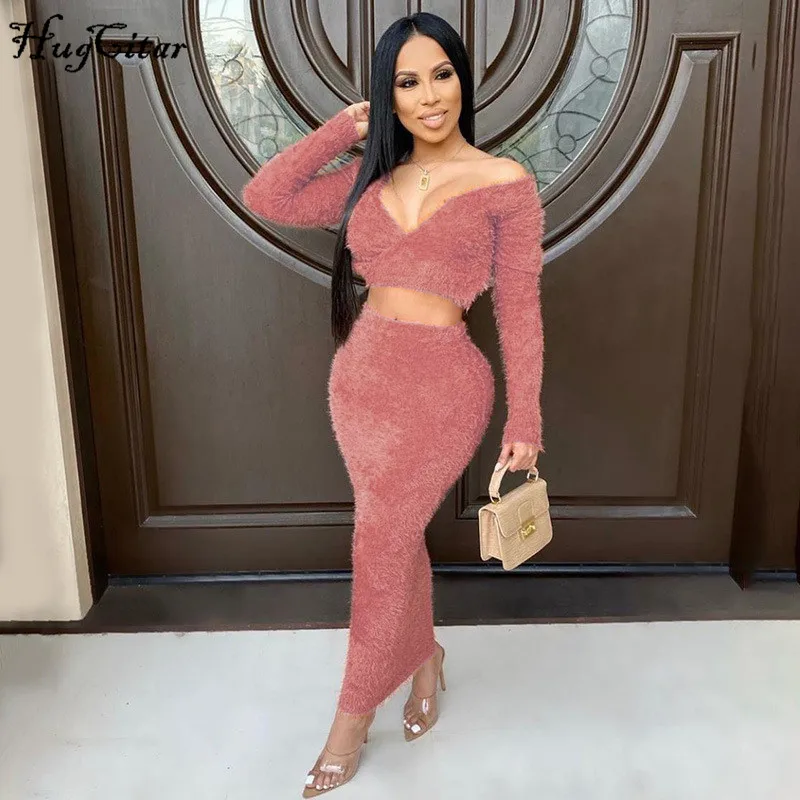 Hugcitar 2019 fake fur long sleeve crop tops skirt 2 pieces set autumn winter women streetwear pink Christmas party outfits
Hugcitar 2019 fake fur long sleeve crop tops skirt 2 pieces set autumn winter women streetwear pink Christmas party outfits