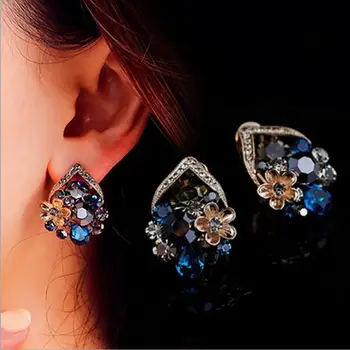 Sale 1 Pair Retro Long Water Drop Earrings Piercing Hollow Tassel Black Female Earrings Fashion Jewelry For Wedding
Sale 1 Pair Retro Long Water Drop Earrings Piercing Hollow Tassel Black Female Earrings Fashion Jewelry For Wedding